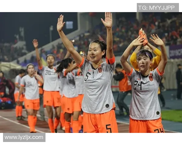 捷克女足迎战俄罗斯女足全力争胜展现实力与风采