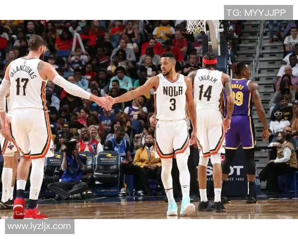 鹈鹕队与灰熊队激战正酣精彩直播全程回顾与分析